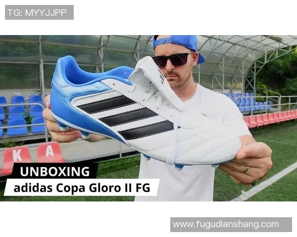 足球明星脚下的秘密武器揭晓 究竟哪款足球鞋助力他们登顶巅峰